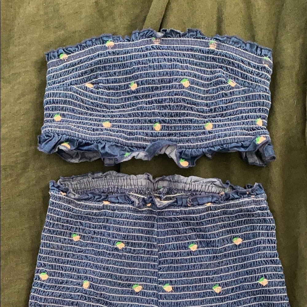 Strawberry Set - Picture 2 of 3